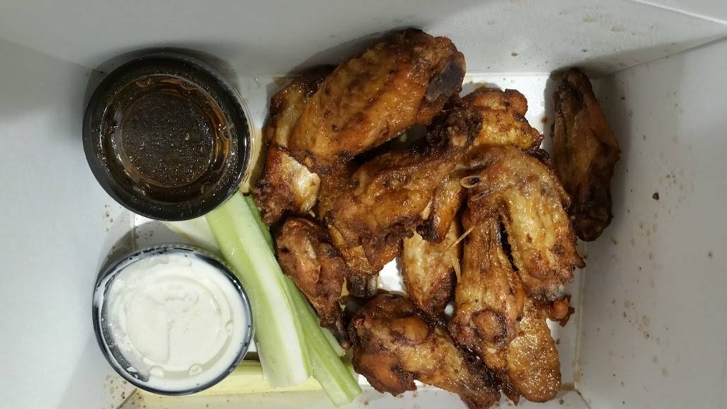 Rí Rá Irish Pub | restaurant | 208 N Tryon St, Charlotte, NC 28202, USA | 7043335554 OR +1 704-333-5554