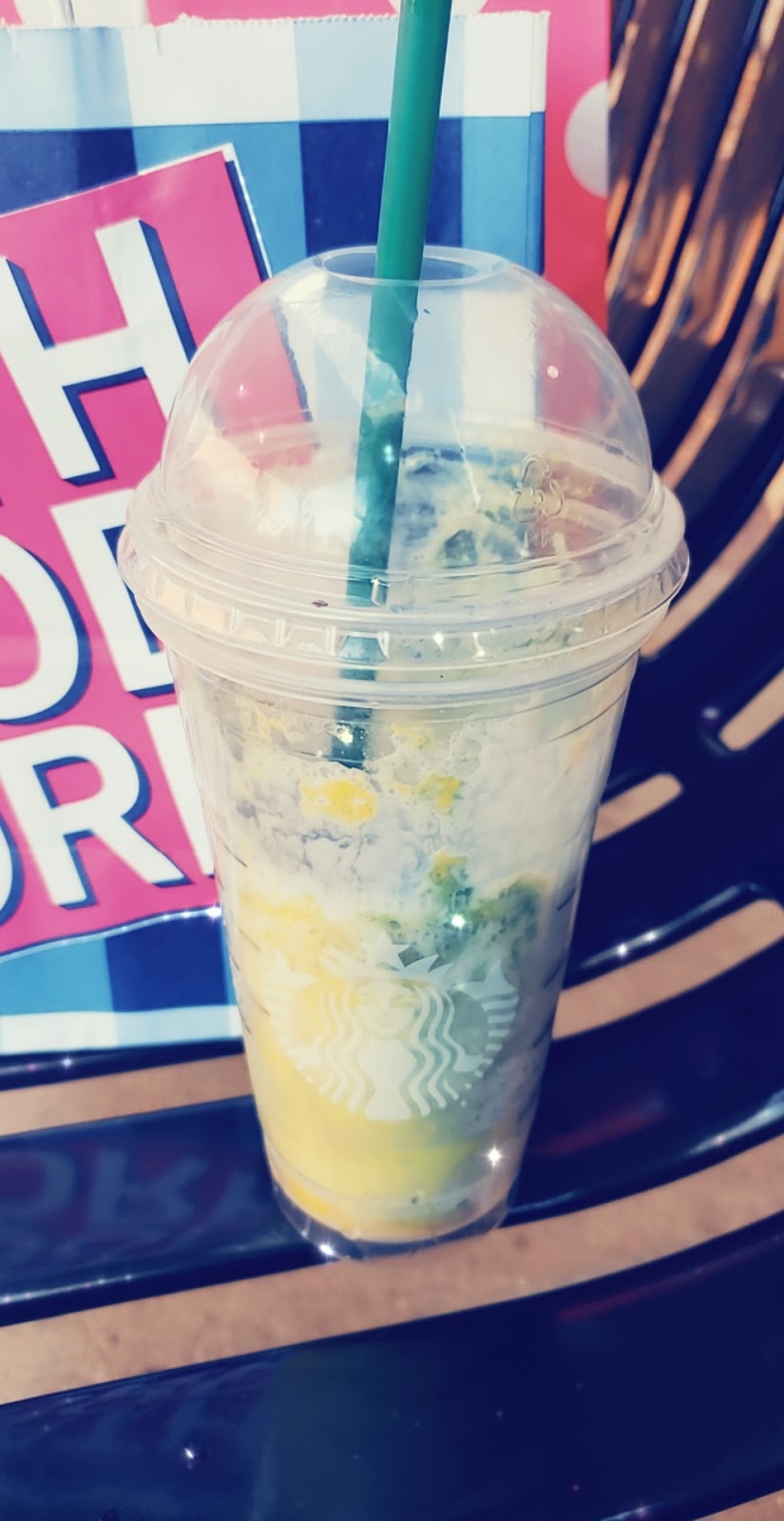 Starbucks | cafe | 53K S County Center Way, St. Louis, MO 63129, USA | 3148450335 OR +1 314-845-0335