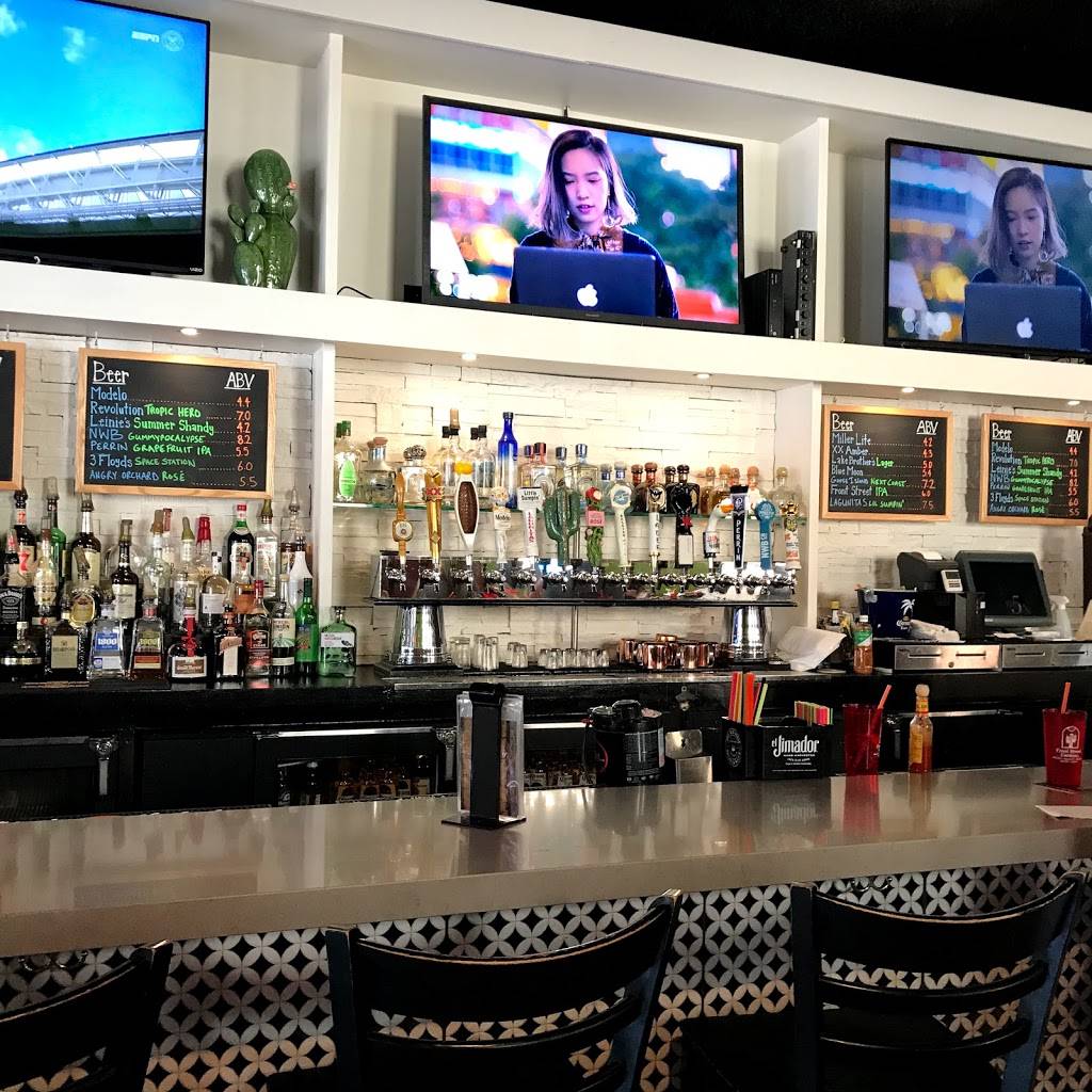 Front Street Cantina | restaurant | 15 W Jefferson Ave, Naperville, IL 60540, USA | 6303695218 OR +1 630-369-5218