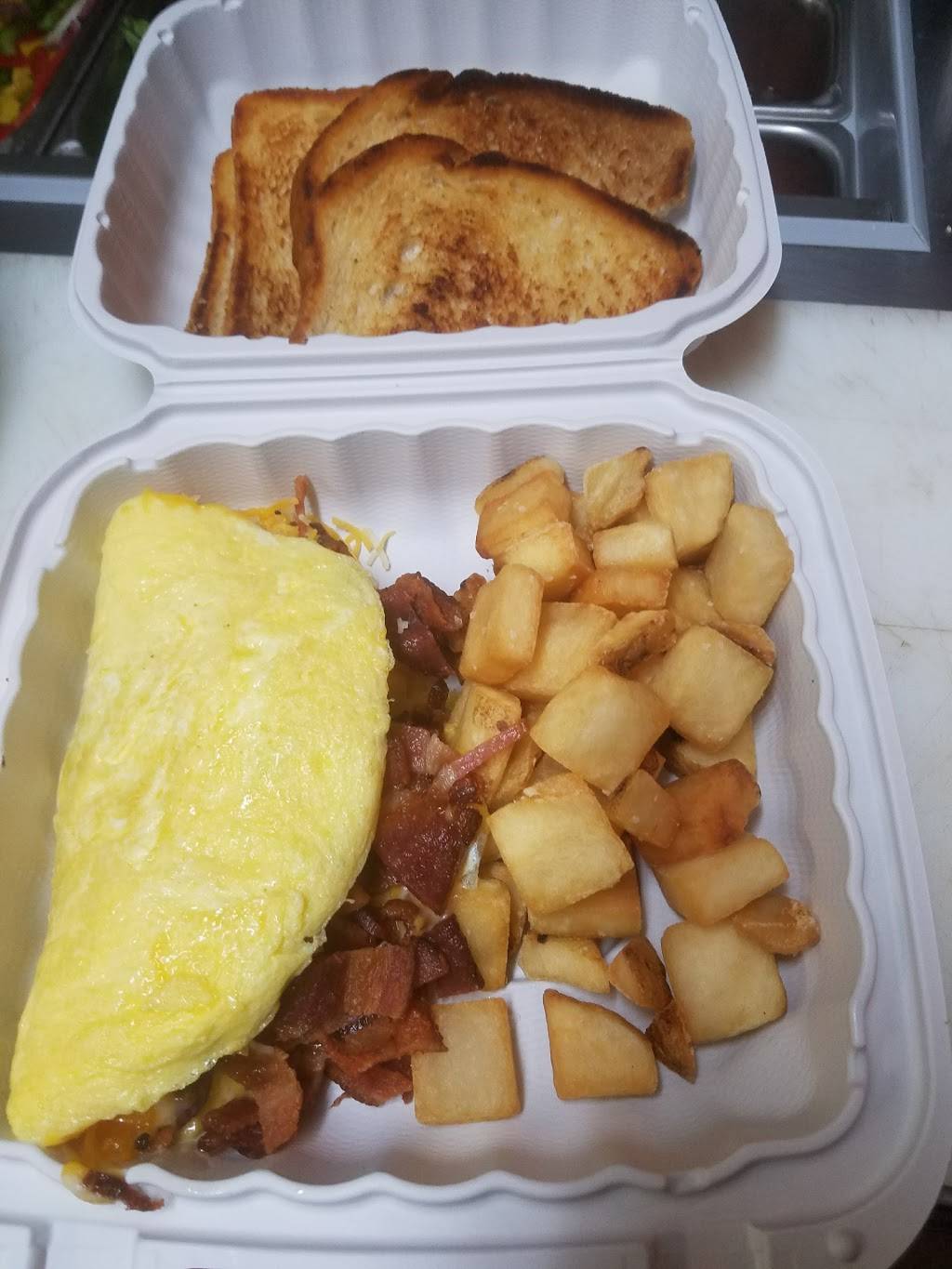 Hiddenbrooke Bar & Grille | restaurant | 1095 Hiddenbrooke Pkwy, Vallejo, CA 94591, USA | 7075580330203 OR +1 707-558-0330 ext. 203