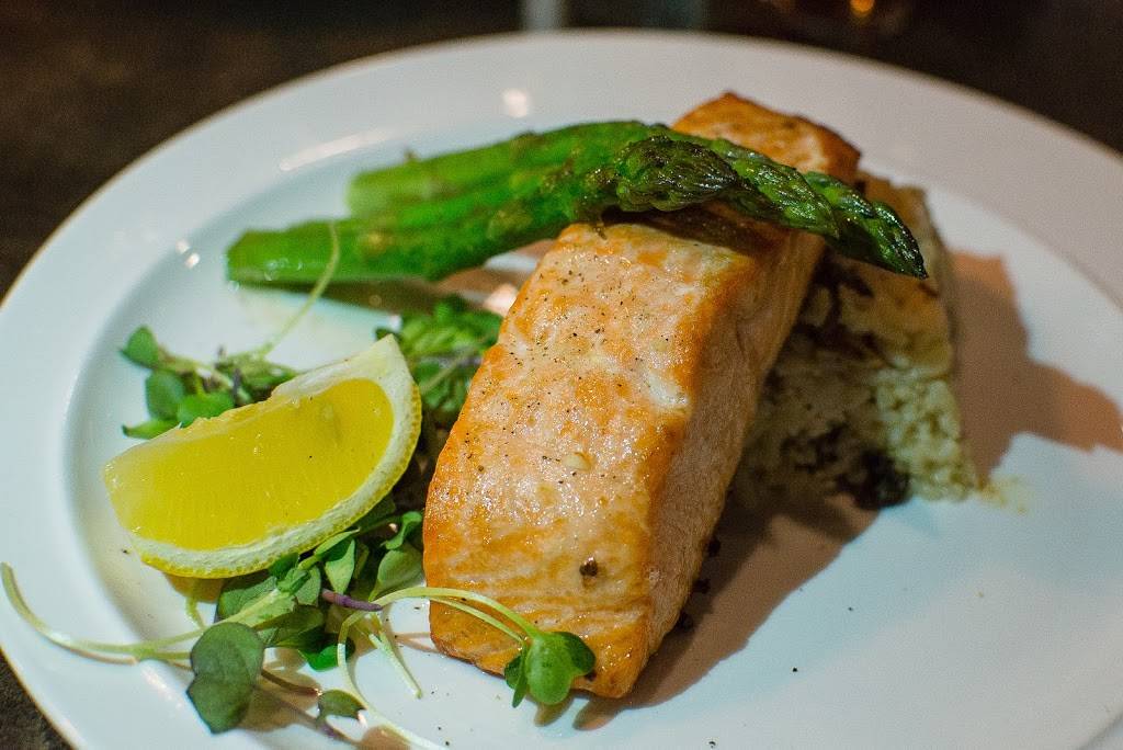 Brothers Ristorante | restaurant | 110 Lupin Dr, Whitby, ON L1N 1X8, Canada | 9056683600 OR +1 905-668-3600