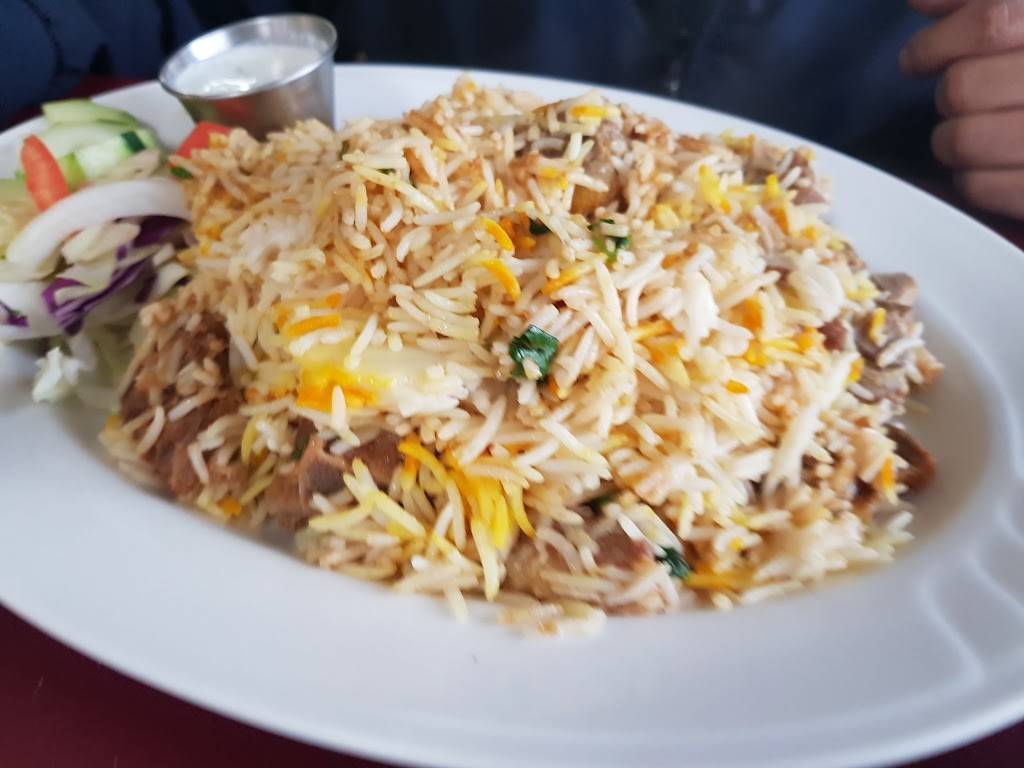 Kabab Restaurant | restaurant | 125 E Center St, Rochester, MN 55904, USA | 5072882181 OR +1 507-288-2181