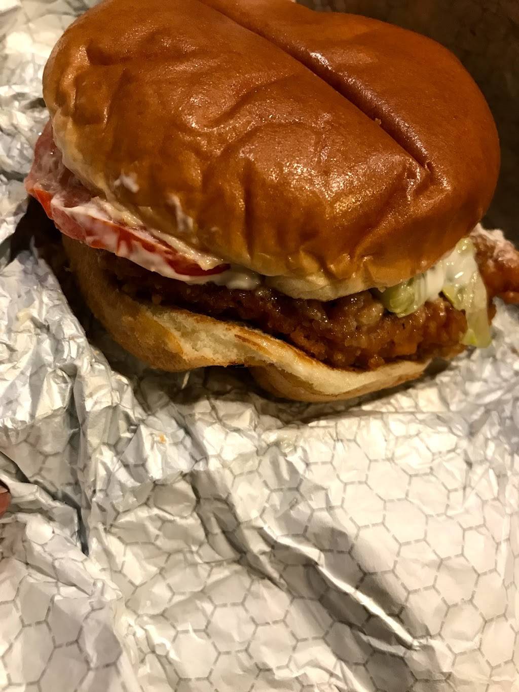 Wendys | restaurant | 8645 S Stony Island Ave, Chicago, IL 60617, USA | 7733758466 OR +1 773-375-8466