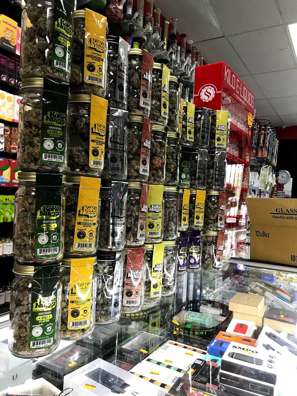 World of Smoke | meal takeaway | 2698 First St, Atwater, CA 95301, USA | 2098126388 OR +1 209-812-6388