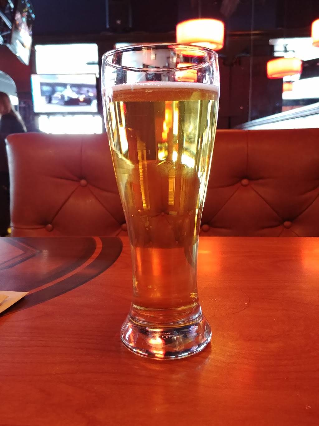 La Cage - Brasserie sportive | restaurant | 4210 Boulevard des Forges, Trois-Rivières, QC G8Y 1W3, Canada | 8193761537 OR +1 819-376-1537