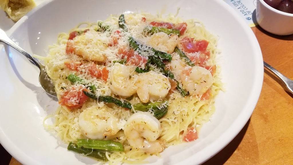 Olive Garden Italian Restaurant | meal takeaway | 10212 Emmett F Lowry Expy, Texas City, TX 77591, USA | 4099867471 OR +1 409-986-7471