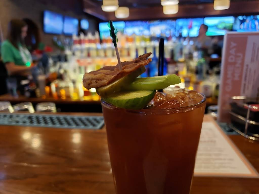 Yogis Bar & Grill | restaurant | 3880 Hard Rd, Dublin, OH 43016, USA | 6147992660 OR +1 614-799-2660