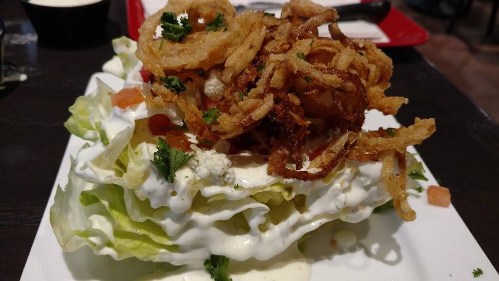 Red Robin Gourmet Burgers and Brews | restaurant | 16904 Meridian E #105, Puyallup, WA 98375, USA | 2538455127 OR +1 253-845-5127