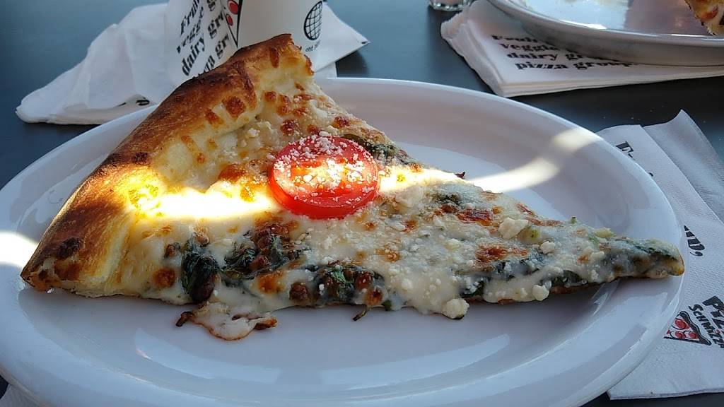 Pizza Schmizza | restaurant | Argyle Square Shopping Center, 8695 SW Jack Burns Blvd J, Wilsonville, OR 97070, USA | 5035828210 OR +1 503-582-8210