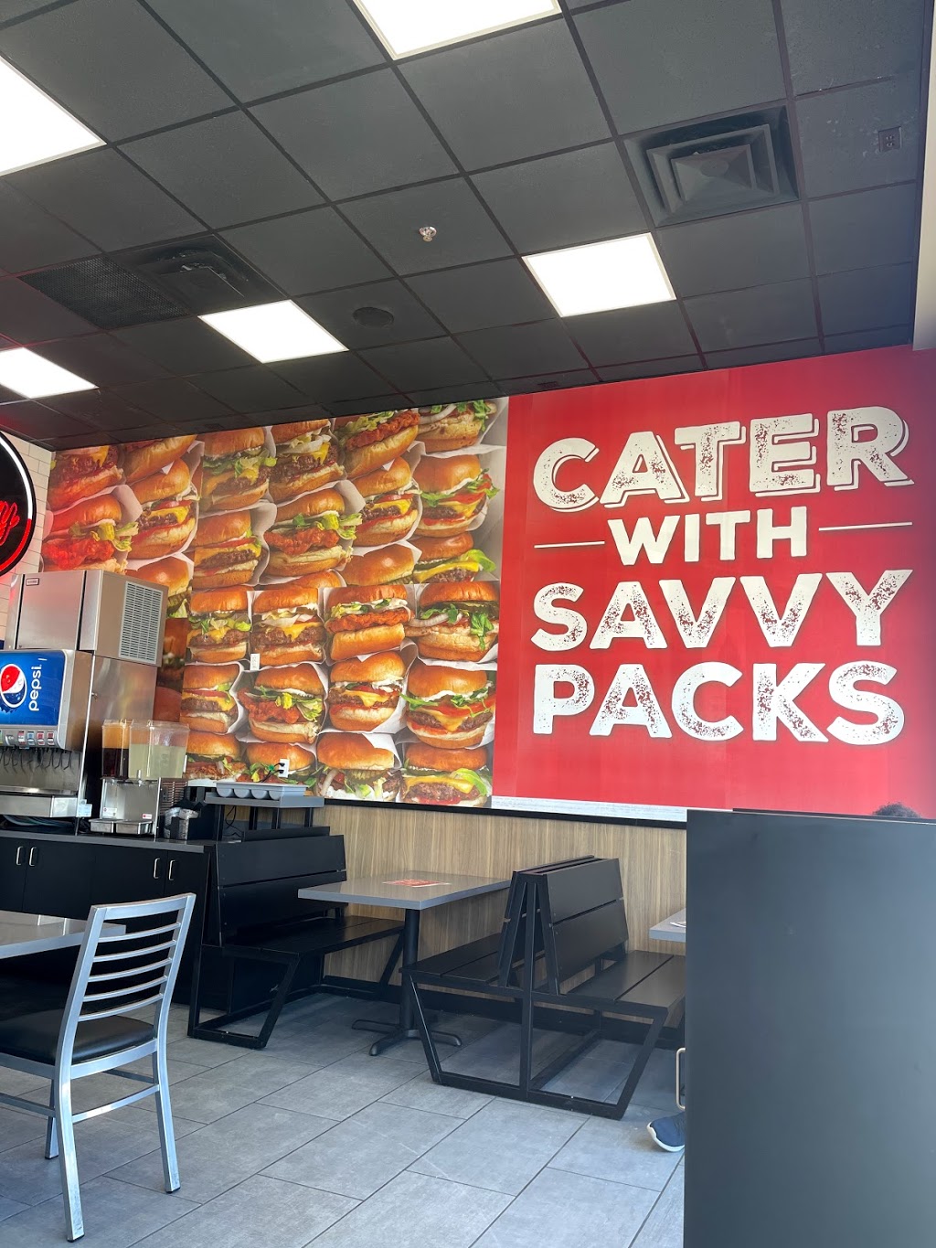 Savvy Sliders | meal takeaway | 29067 Southfield Rd, Southfield, MI 48076, USA | 2482063333 OR +1 248-206-3333
