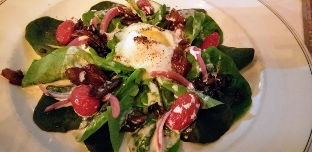 Helens Restaurant | restaurant | 777 Water Wheel Dr, Champion, PA 15622, USA | 8143527777 OR +1 814-352-7777