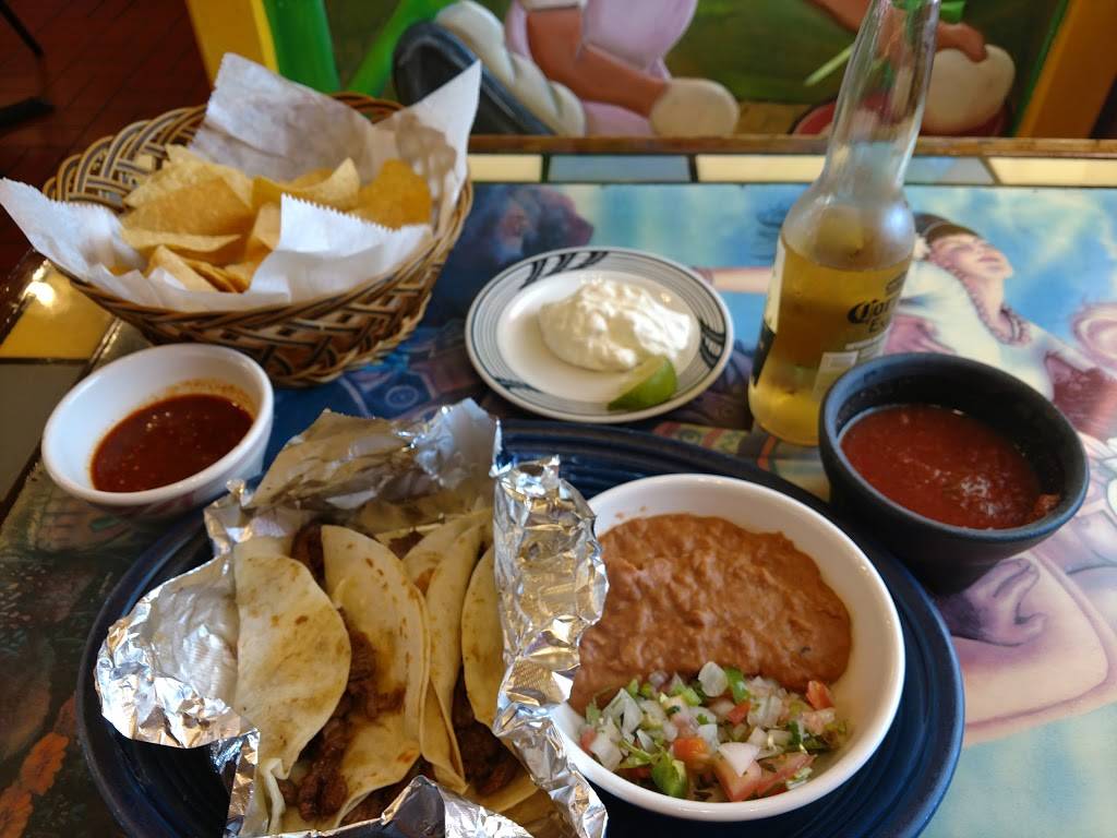 La Hacienda | restaurant | 927 N Rte 49, Casey, IL 62420, USA | 2179322974 OR +1 217-932-2974