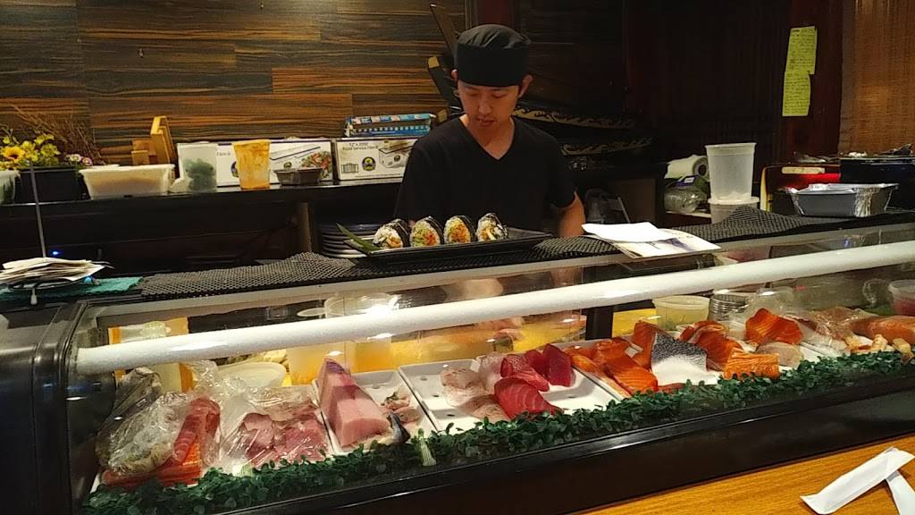 Dozo Asian Bistro & Sushi | restaurant | 1450 Whalley Ave, New Haven, CT 06515, USA | 2033874898 OR +1 203-387-4898