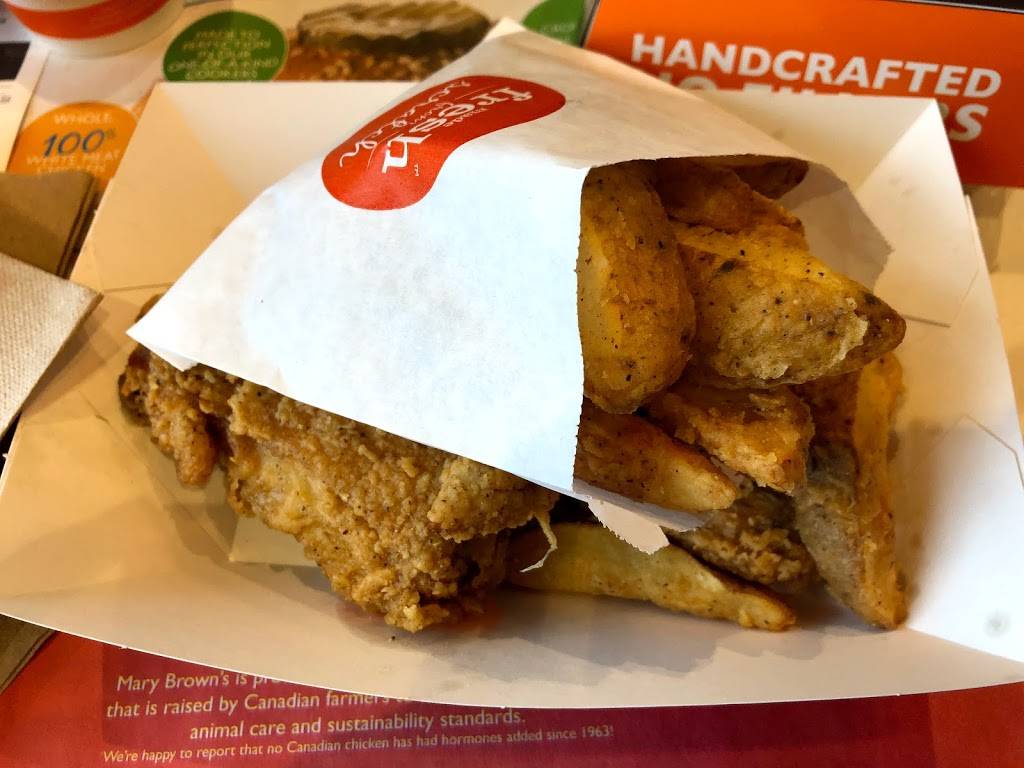 Mary Browns Chicken & Taters | restaurant | 3098 Carling Ave Unit 6B, Nepean, ON K2B 7K2, Canada | 6138280808 OR +1 613-828-0808