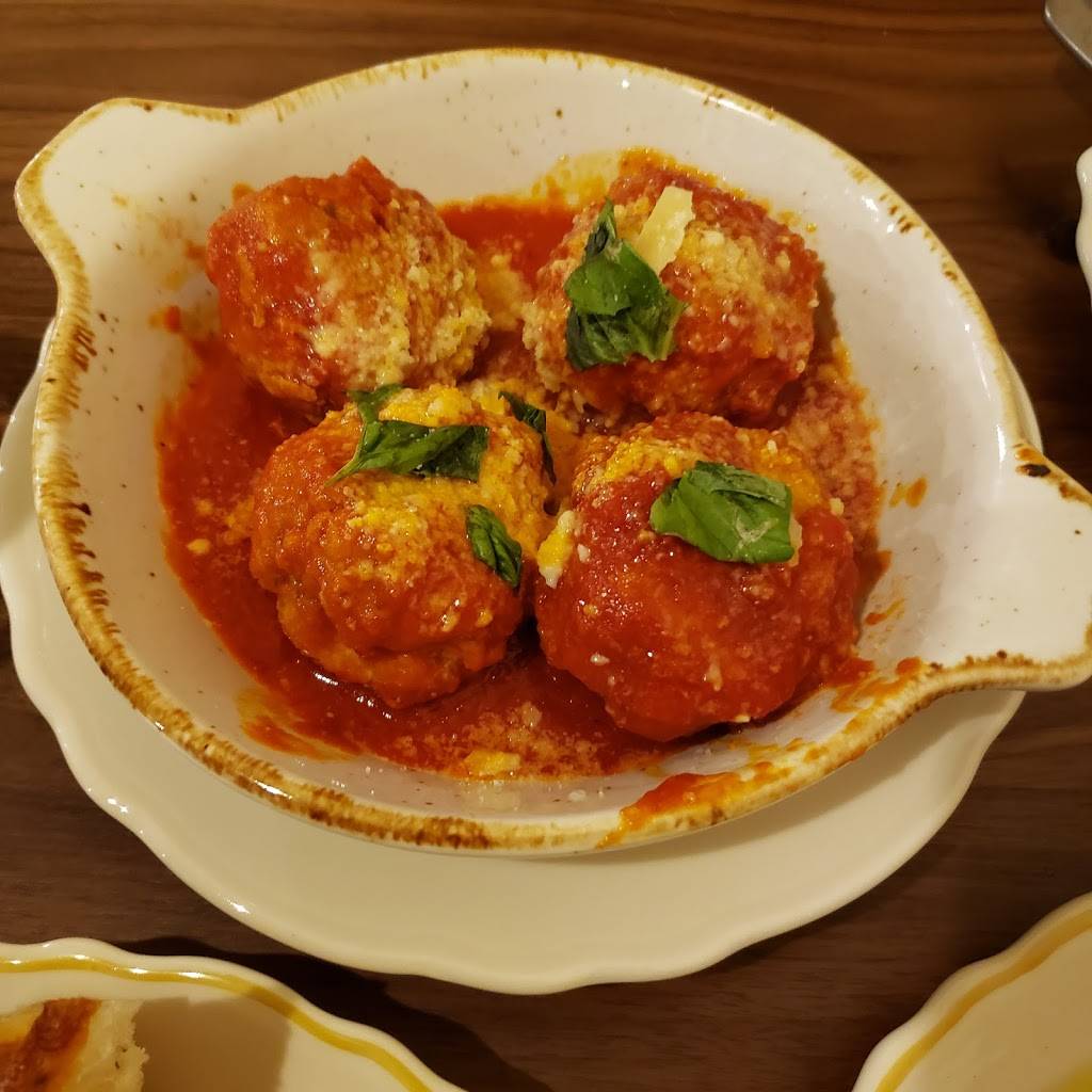 Novella Osteria | restaurant | 170 W Olentangy St, Powell, OH 43065, USA | 6145573383 OR +1 614-557-3383