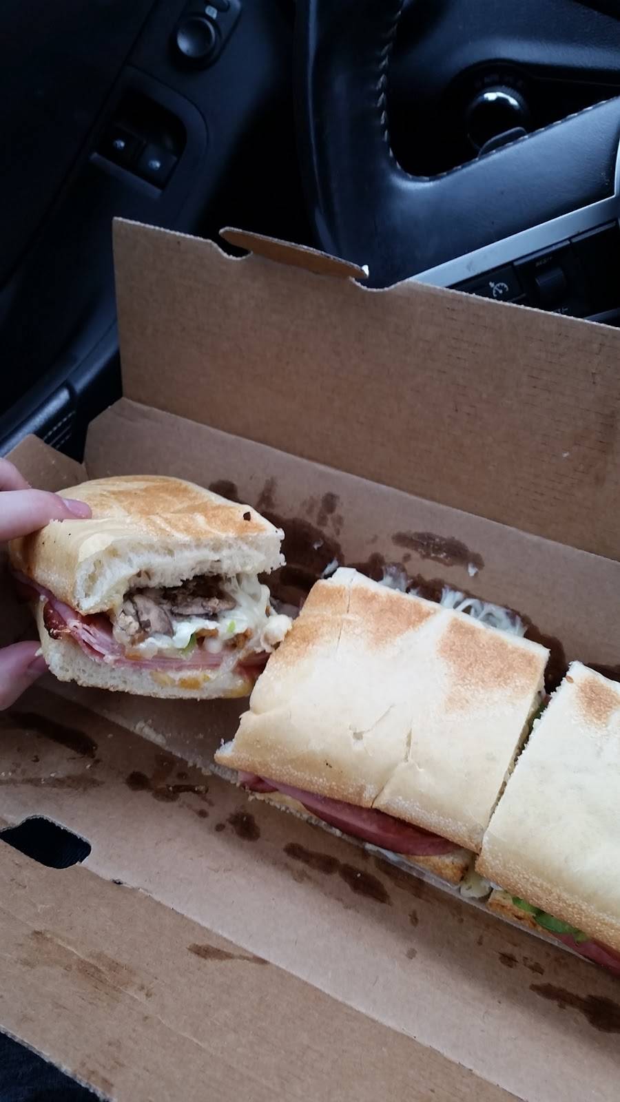 Angelos Italian Eatery | restaurant | 5401 Portage Rd # 4, Portage, MI 49002, USA | 2693429906 OR +1 269-342-9906