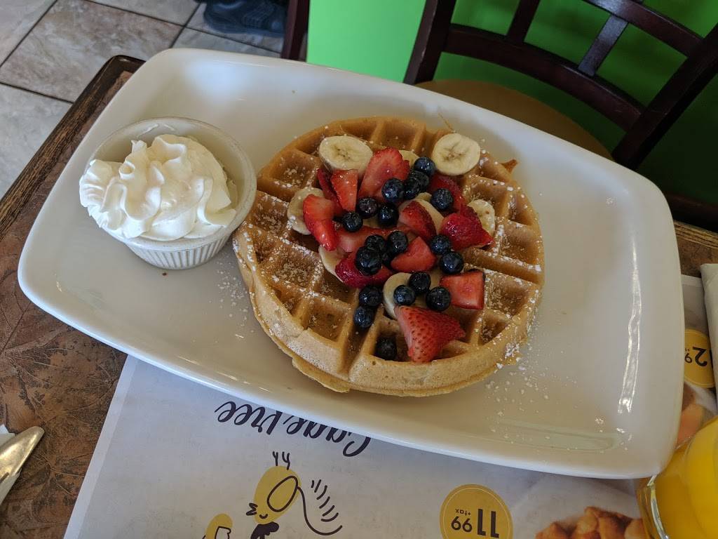 Eggsmart | cafe | 617 Victoria St W #110, Whitby, ON L1N 0E4, Canada | 9054933433 OR +1 905-493-3433