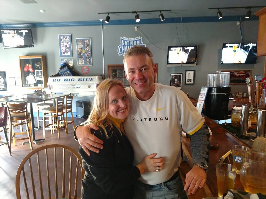 On Deck Bar And Grill | restaurant | 100 2nd St, Henderson, KY 42420, USA | 2708262424 OR +1 270-826-2424