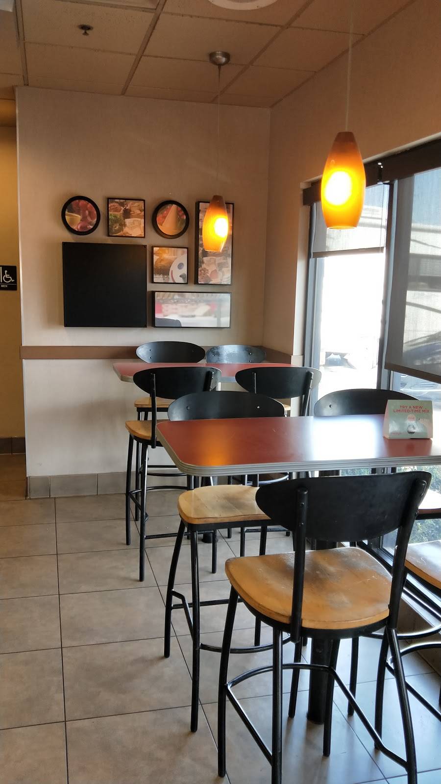 Jack in the Box | restaurant | 1920 CA-46, Wasco, CA 93280, USA | 6617584754 OR +1 661-758-4754