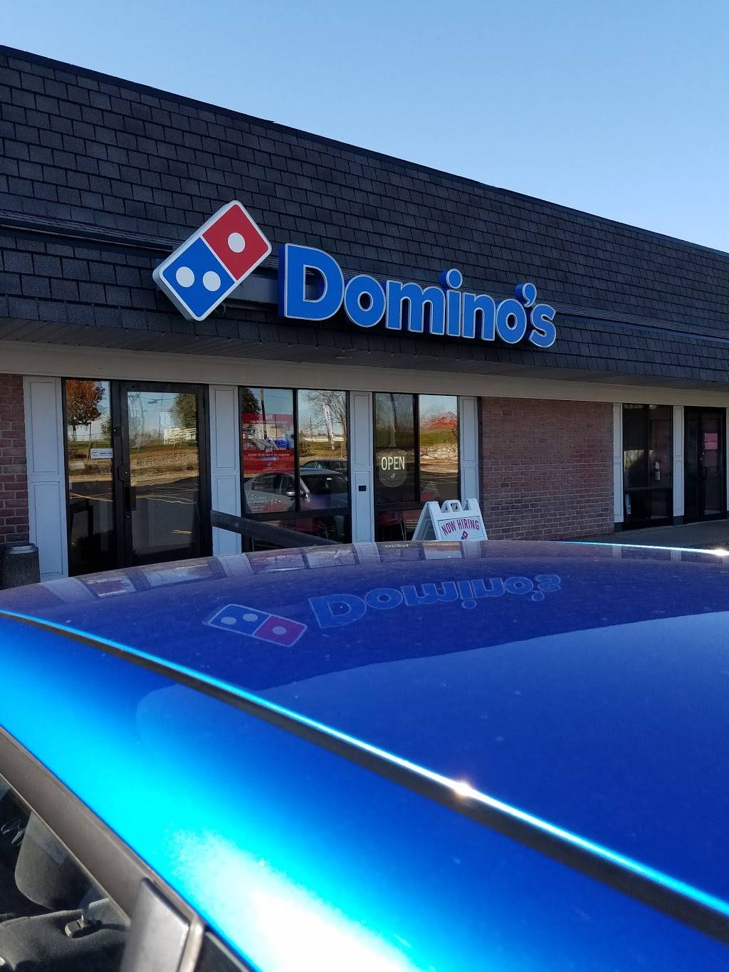 Dominos Pizza | meal delivery | 1115 Vicksburg Ln N, Plymouth, MN 55447, USA | 7634049191 OR +1 763-404-9191