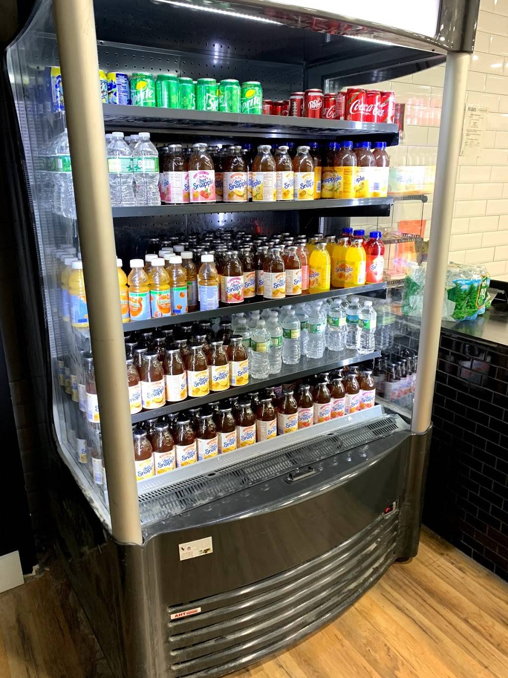 Bronzini Sushi Cafe | restaurant | 1815 Avenue M, Brooklyn, NY 11230, USA | 7189758586 OR +1 718-975-8586