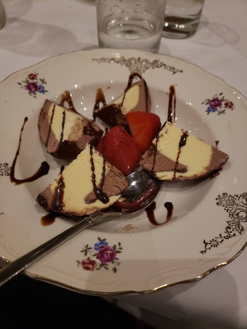 Posticino | restaurant | 755 The Queensway, Etobicoke, ON M8Z 1M8, Canada | 4162539207 OR +1 416-253-9207