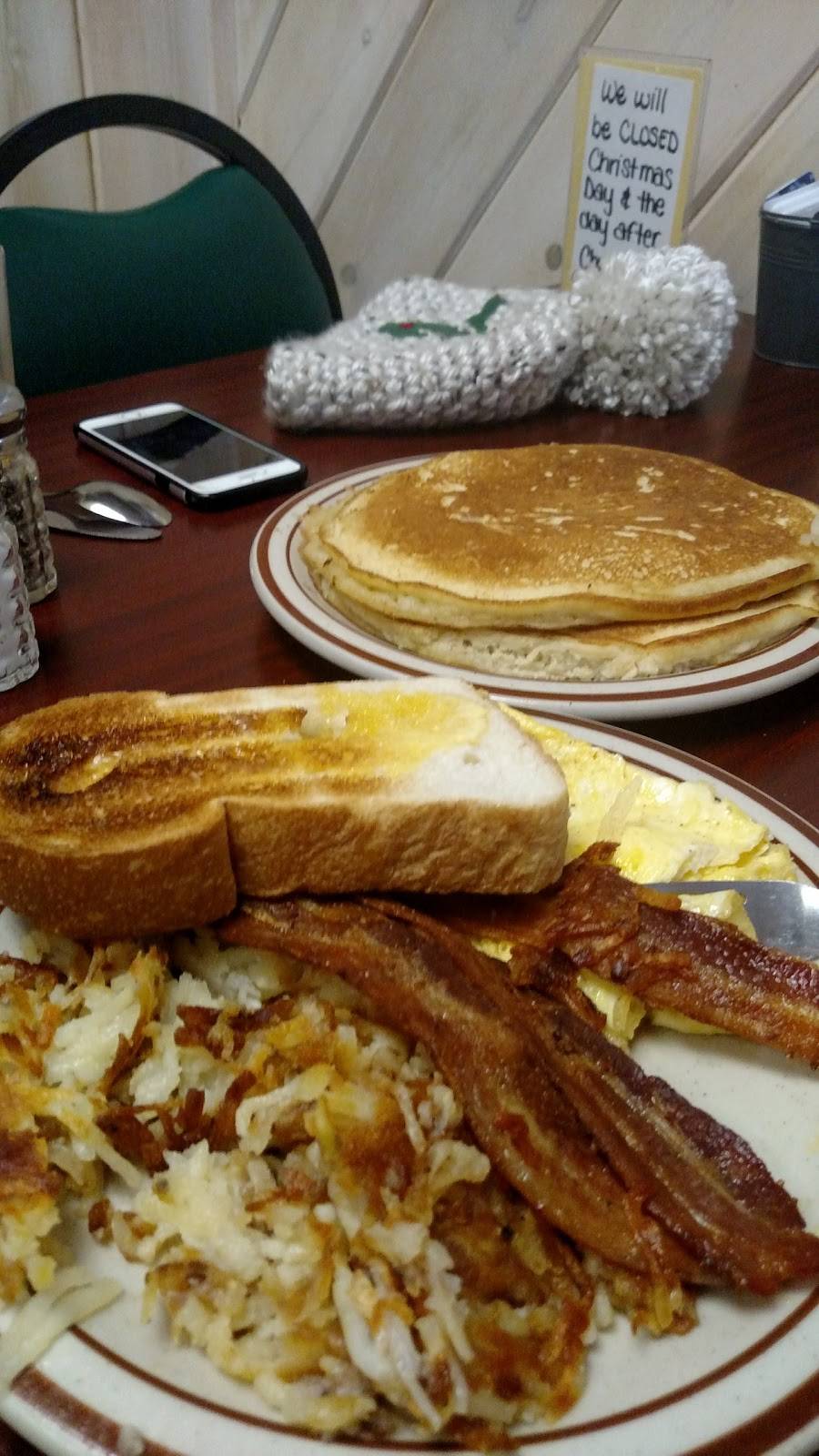 Old Town Diner | restaurant | 516 E Grand River Ave, Lansing, MI 48906, USA | 5174824050 OR +1 517-482-4050