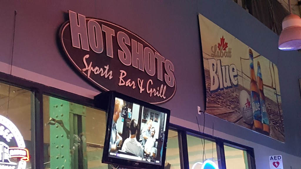 Hot Shots Volleyball | restaurant | 1046 University Ave, Rochester, NY 14607, USA | 5854611220 OR +1 585-461-1220