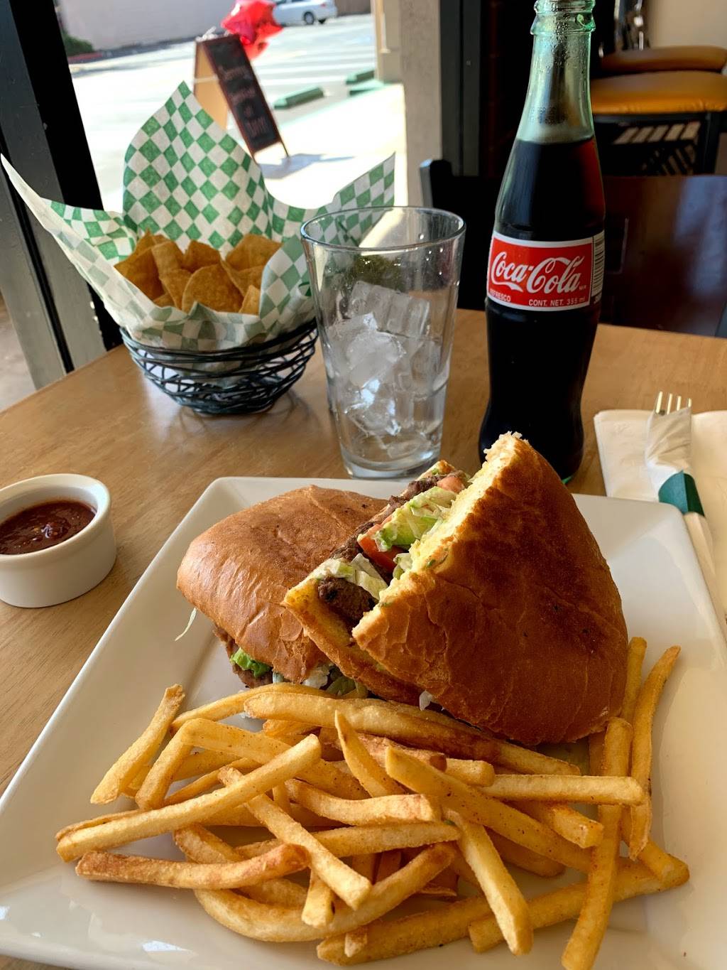 De Oro La Puerta Mexican Restaurant | restaurant | 8863 Adams Ave, Huntington Beach, CA 92646, USA | 7143692504 OR +1 714-369-2504