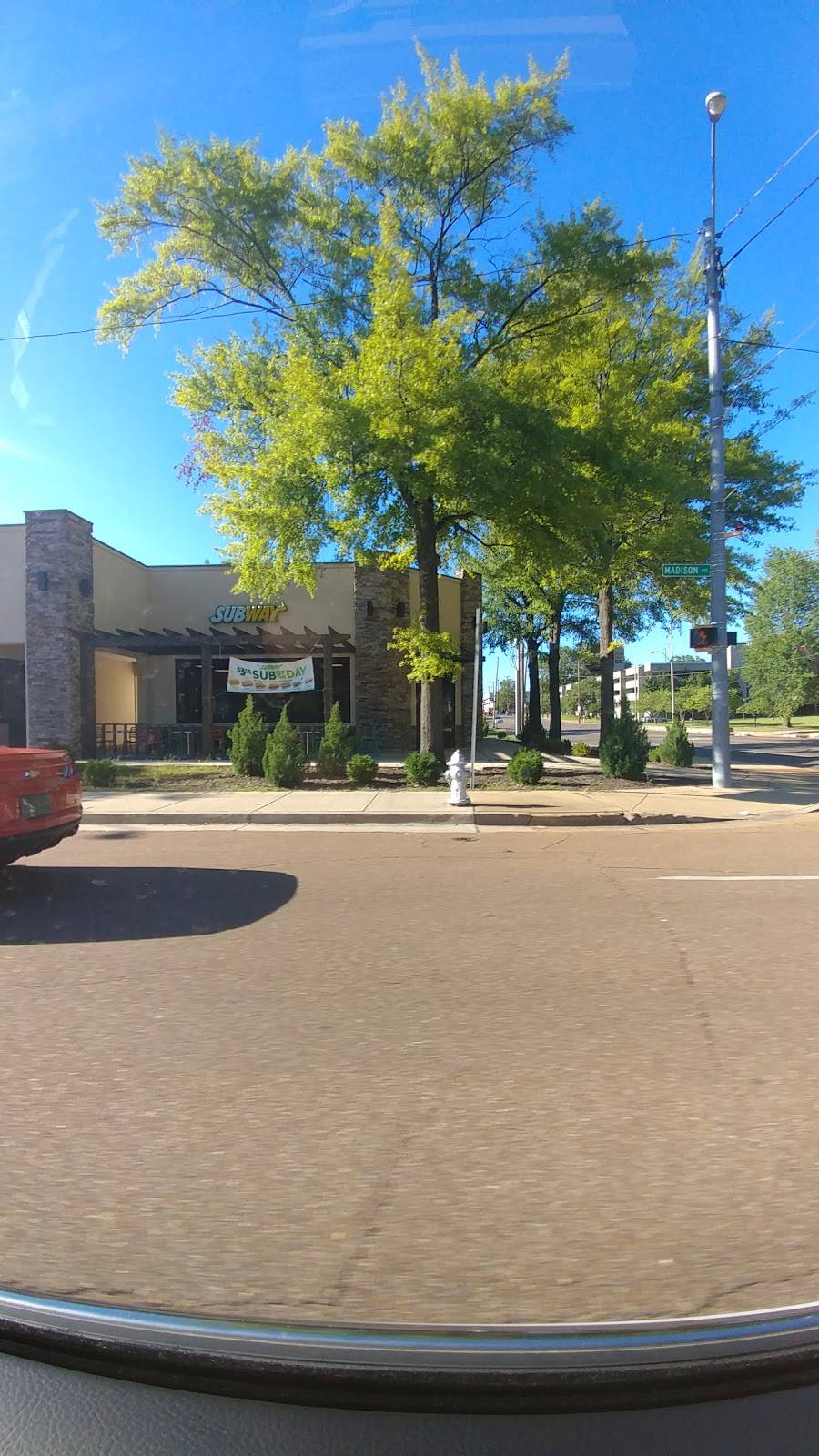 Subway | meal takeaway | 750 Madison Ave Suite #103, Memphis, TN 38103, USA | 9013056061 OR +1 901-305-6061
