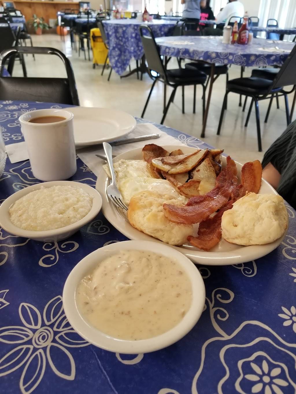 City Limits Cafe | restaurant | 1717 Cainsville Rd, Lebanon, TN 37090, USA | 6154539138 OR +1 615-453-9138