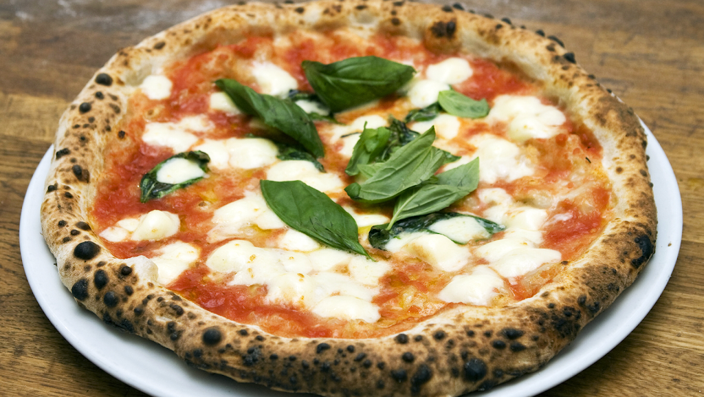 Factory Girl | restaurant | 193 Danforth Ave, Toronto, ON M4K 1N2, Canada | 6473522799 OR +1 647-352-2799