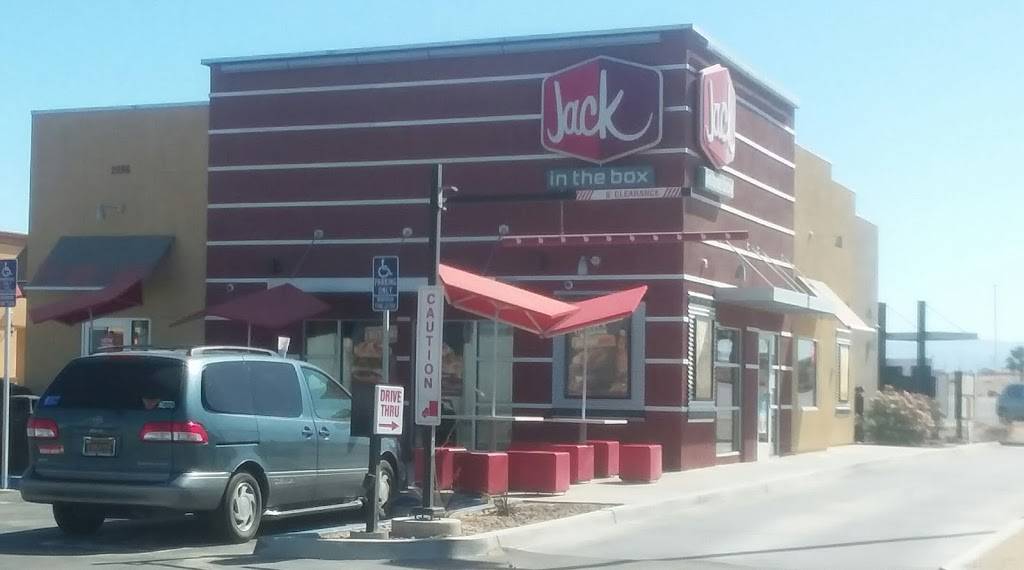 Jack in the Box | restaurant | 2086 Service Rd, Thermal, CA 92274, USA | 7603941989 OR +1 760-394-1989