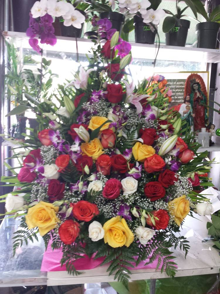 Corona Flowers Inc. | restaurant | 104-14 Corona Ave, Corona, NY 11368, USA | 7183933985 OR +1 718-393-3985