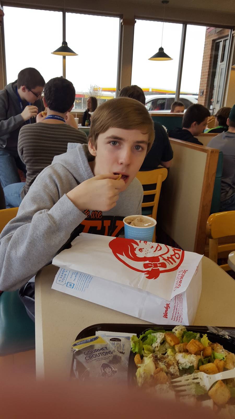 Wendys | restaurant | 6628 Kalamazoo Ave SE, Kentwood, MI 49508, USA | 6166980833 OR +1 616-698-0833