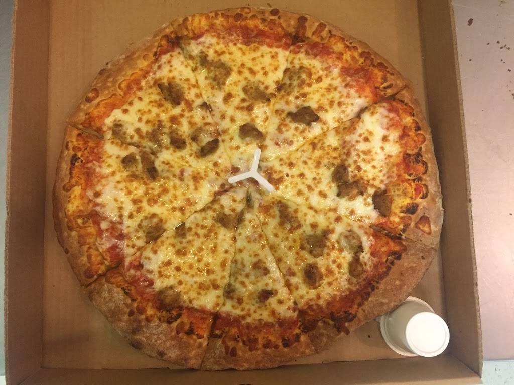 Islands Pizza | restaurant | 140 Johnny Mercer Blvd, Savannah, GA 31410, USA | 9128983522 OR +1 912-898-3522