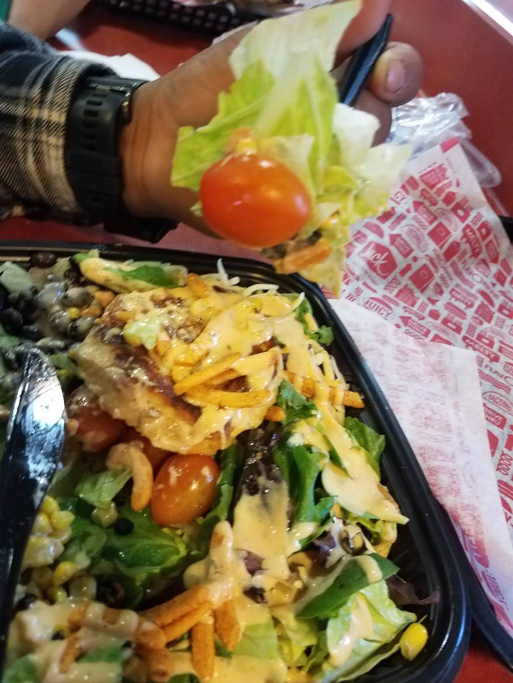 Jack in the Box | restaurant | 6350 W Ramsey St, Banning, CA 92220, USA | 9518452399 OR +1 951-845-2399