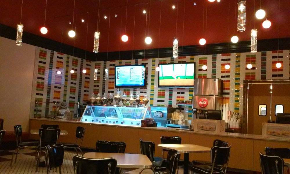 Lique | restaurant | 8425 Indio Springs Pkwy, Indio, CA 92203, USA | 8008272946 OR +1 800-827-2946