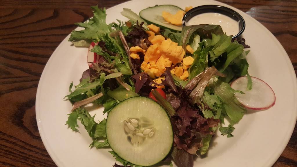 Farmhouse Restaurant | restaurant | 754 N 600 E, Fair Oaks, IN 47943, USA | 2193943663 OR +1 219-394-3663