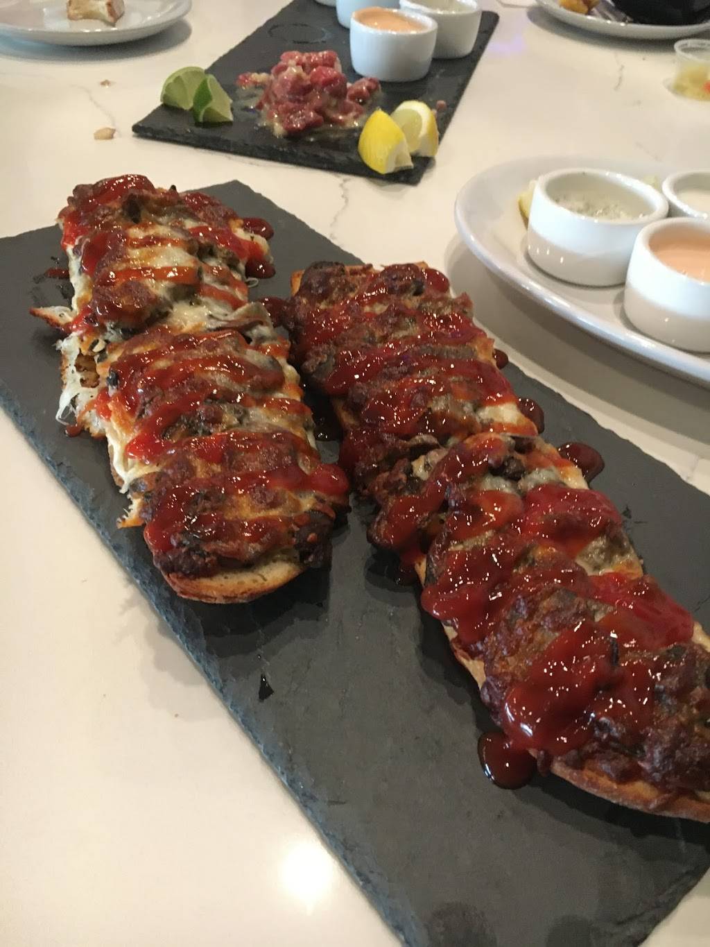 Sto Lat Bar | restaurant | 4475 Transit Rd Suite 108, Buffalo, NY 14221, USA | 7162760683 OR +1 716-276-0683