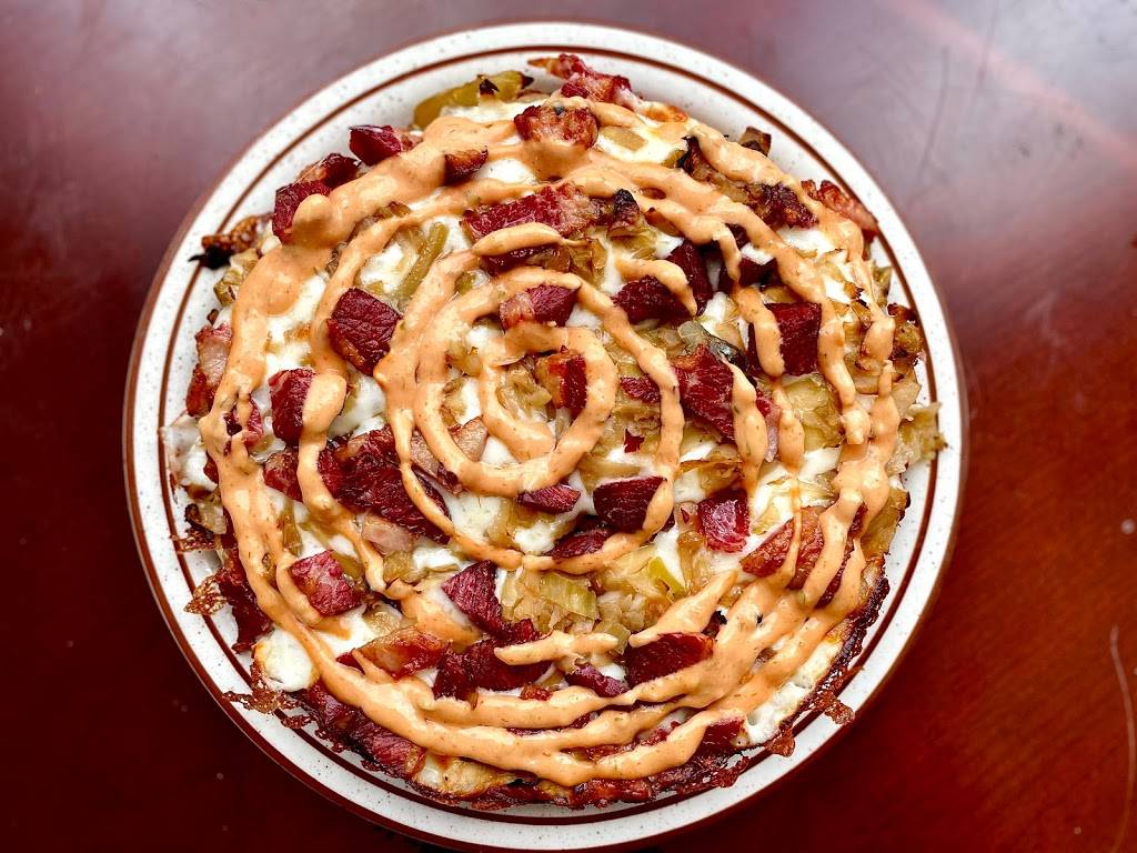 The Commodore | restaurant | 6815 Emlen St, Philadelphia, PA 19119, USA | 2158438051 OR +1 215-843-8051