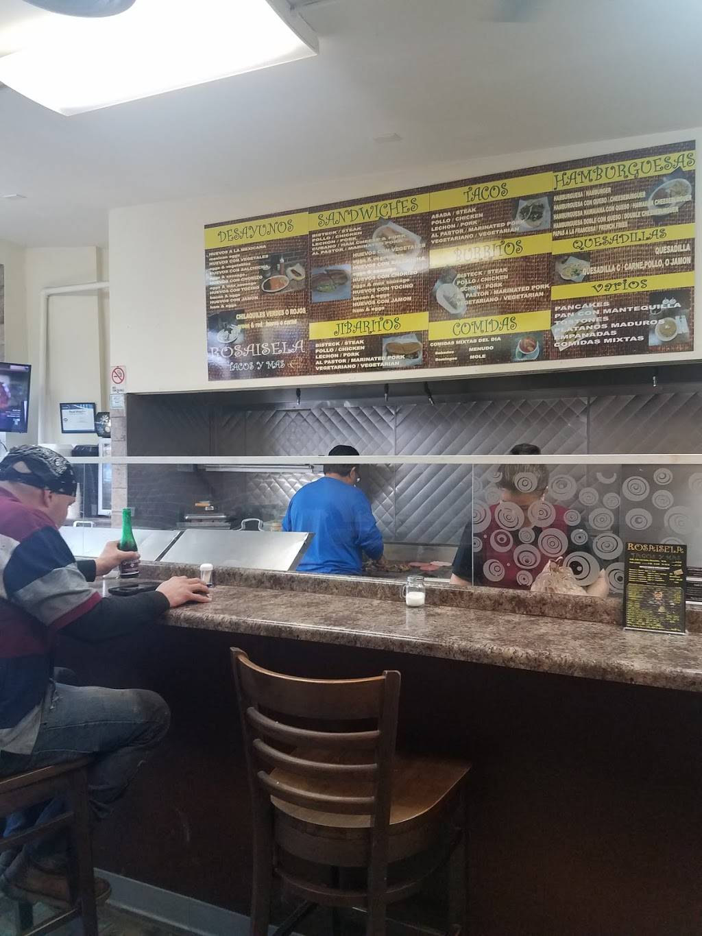 Rosaisela Tacos Y Mas | restaurant | 2551 W Fullerton Ave, Chicago, IL 60647, USA | 7736550096 OR +1 773-655-0096