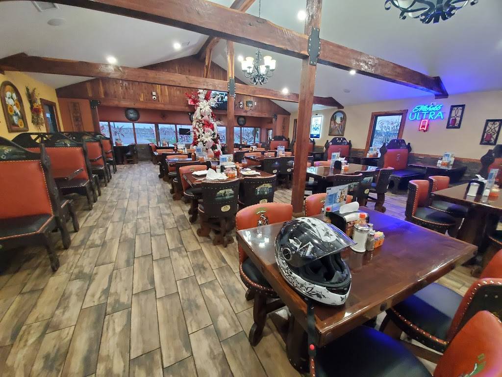 El Tapatio | restaurant | 13941 Northwest Blvd, Corpus Christi, TX 78410, USA | 3613878637 OR +1 361-387-8637