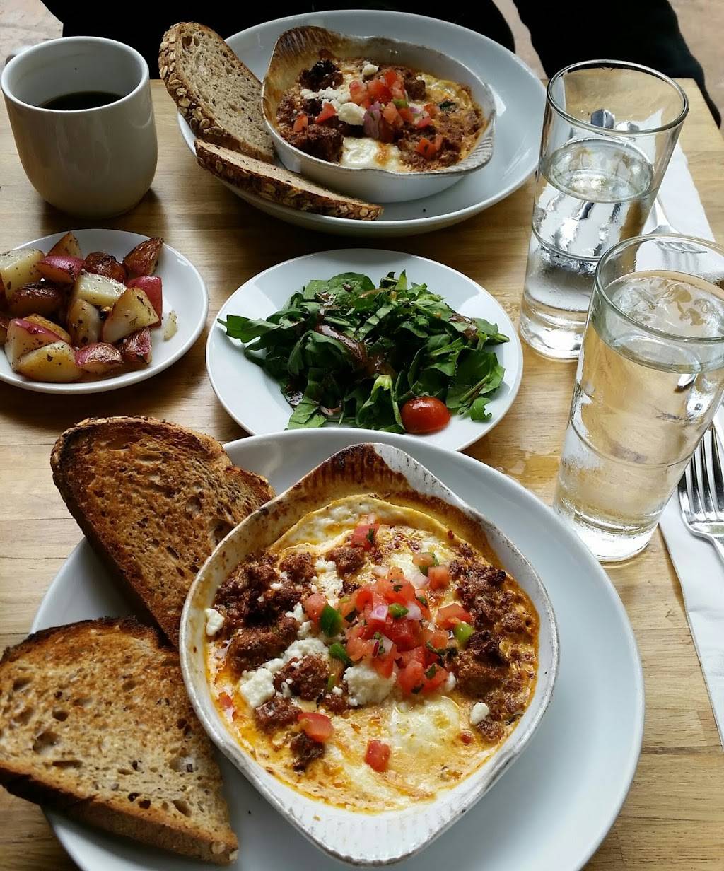 Scrumptious Cafe Bakery | restaurant | 1111 N Hayworth Ave, West Hollywood, CA 90046, USA | 3237984211 OR +1 323-798-4211