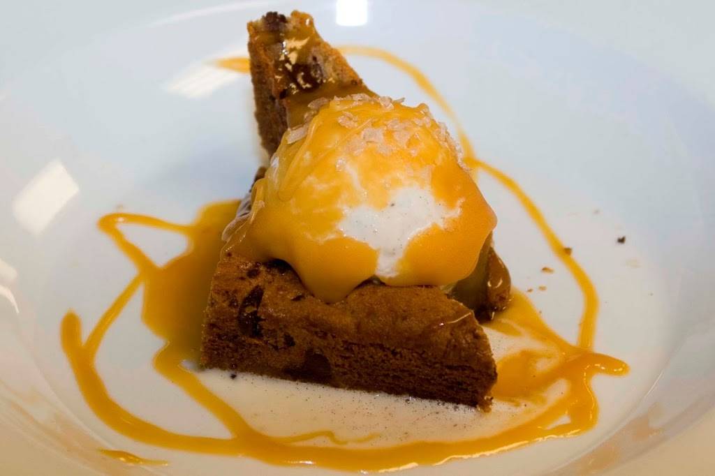 Glen Prairie Local Flavor Fine Food & Drink | restaurant | 1250 Roosevelt Rd, Glen Ellyn, IL 60137, USA | 6306131250 OR +1 630-613-1250