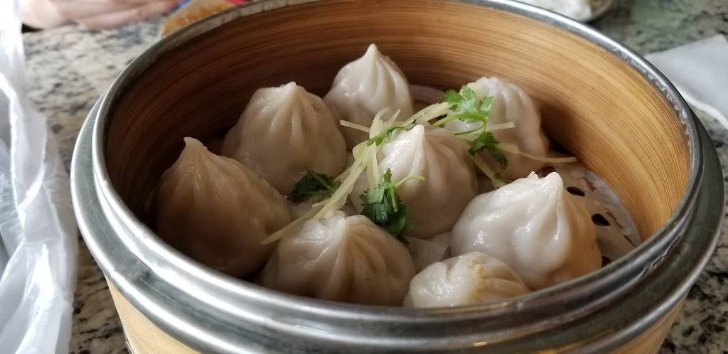 Lulu Asian Kitchen | restaurant | 9626 Olive Blvd, Olivette, MO 63132, USA | 3142747699 OR +1 314-274-7699