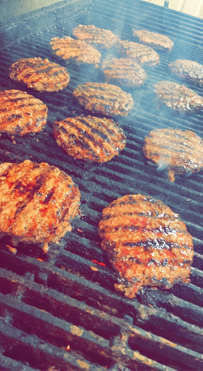 Steak and Stuff | restaurant | 401 Cox Blvd Ste F, Sheffield, AL 35660, USA | 2563812117 OR +1 256-381-2117