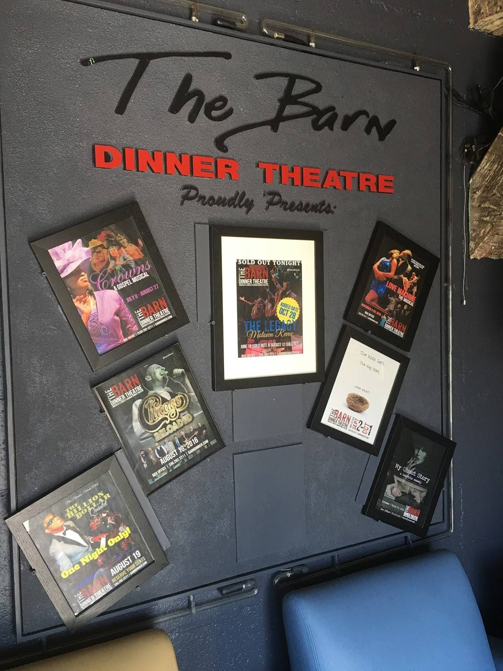 The Barn Dinner Theatre | restaurant | 120 Stage Coach Trail, Greensboro, NC 27409, USA | 3362922211 OR +1 336-292-2211