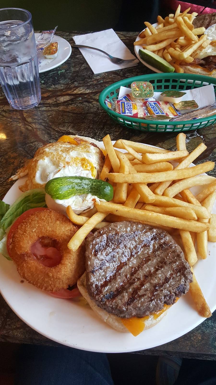 Infinity Diner | restaurant | 663 NY-109, West Babylon, NY 11704, USA | 6318846321 OR +1 631-884-6321