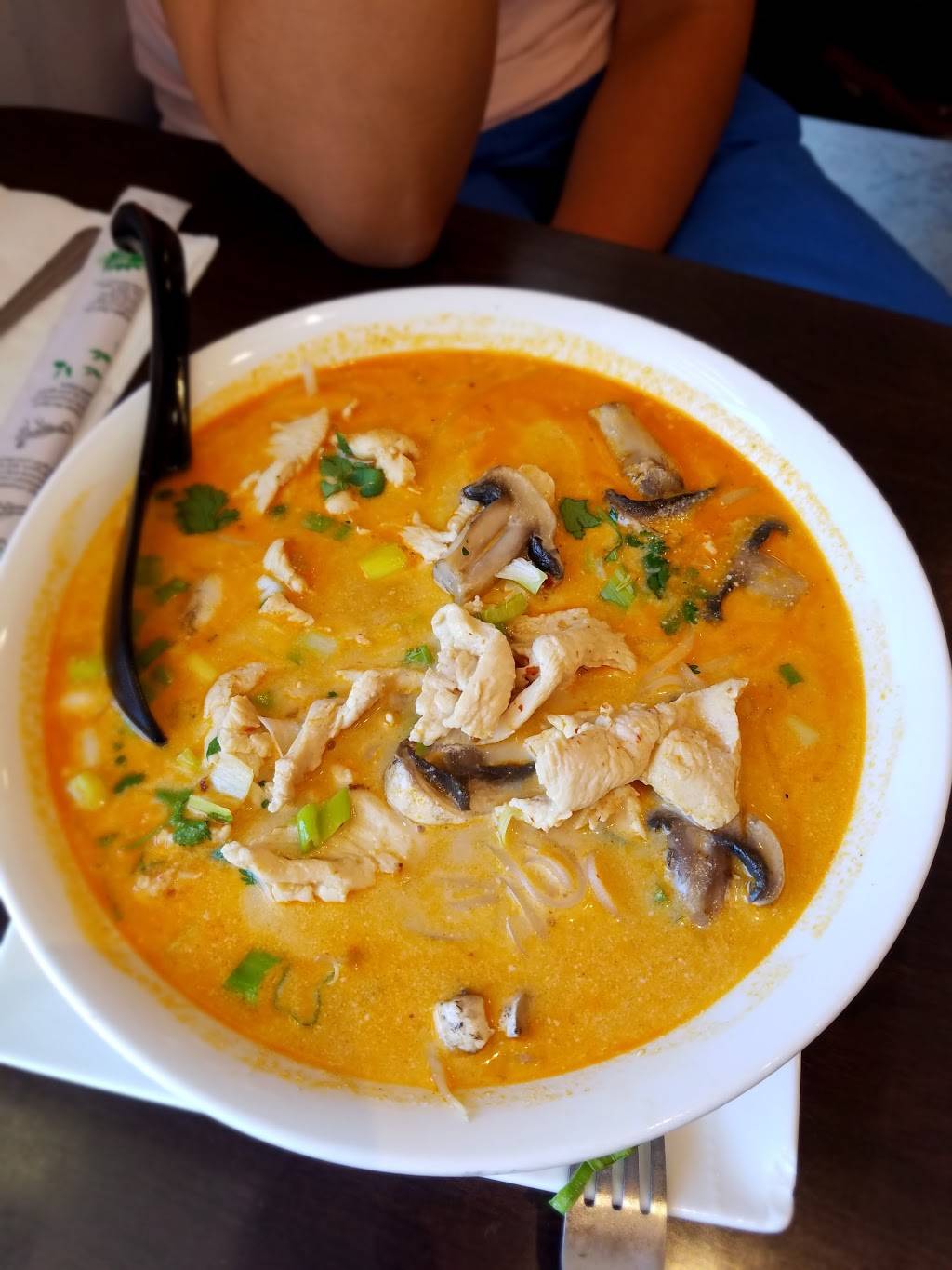 Monora Thai | restaurant | 11448 South St, Cerritos, CA 90703, USA | 5628608588 OR +1 562-860-8588